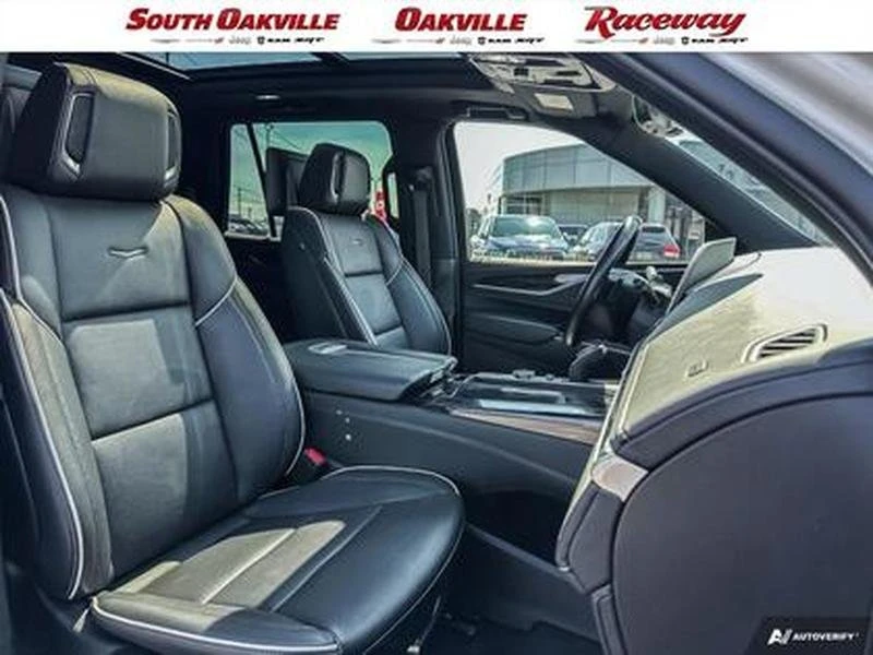 2023 Cadillac Escalade 5th Gen - Image 14 of 17