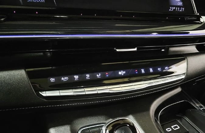 2023 Cadillac Escalade 5th Gen - Image 8 of 11