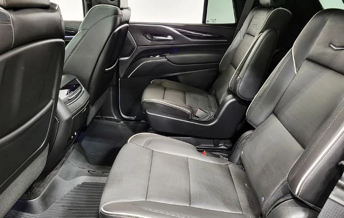 2023 Cadillac Escalade 5th Gen - Image 4 of 11
