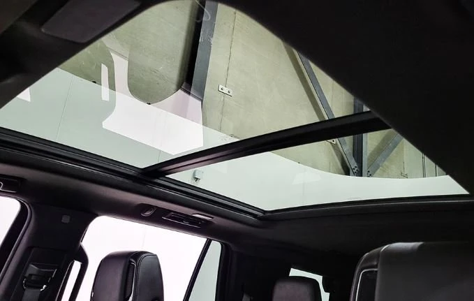 2023 Cadillac Escalade 5th Gen - Image 6 of 11