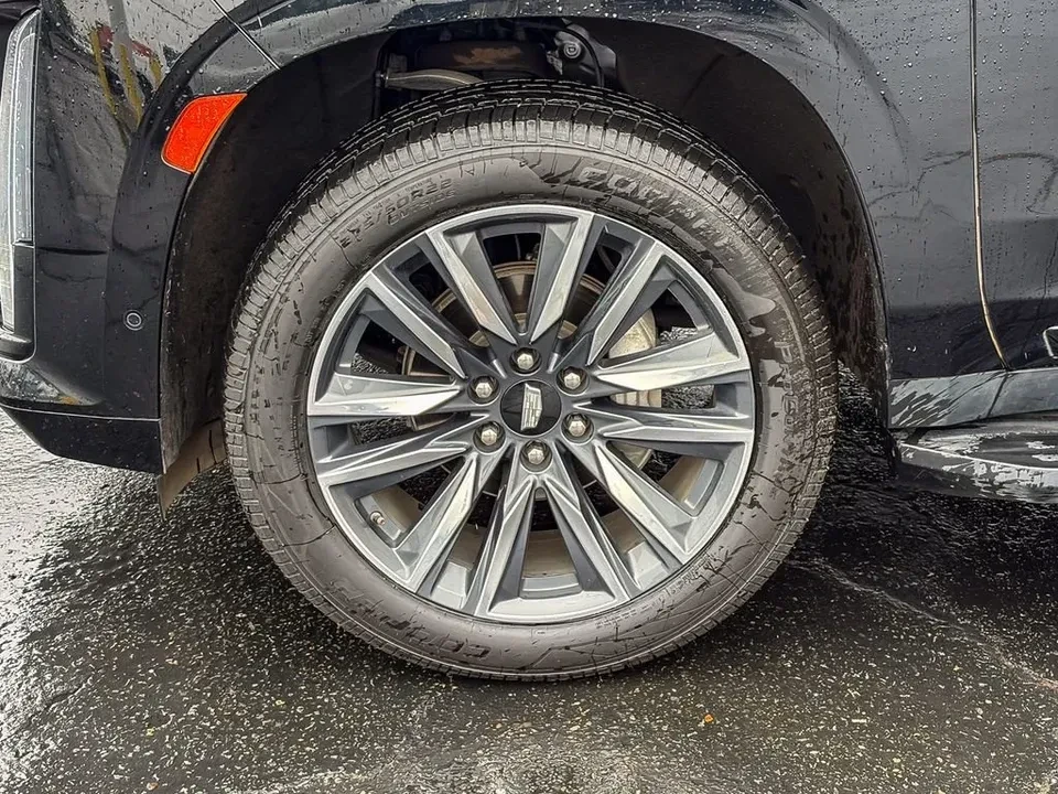 2023 Cadillac Escalade 5th Gen - Image 4 of 6