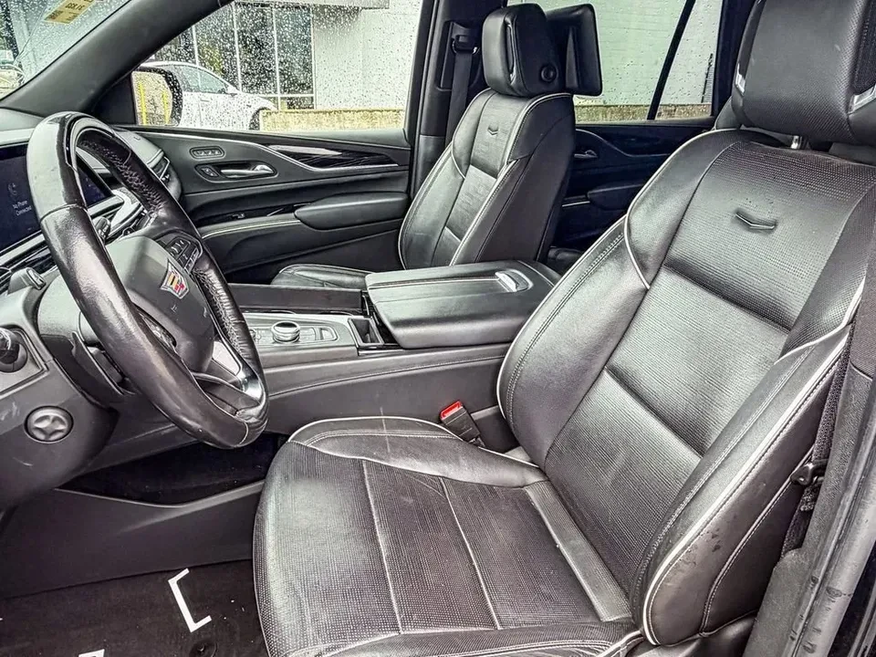 2023 Cadillac Escalade 5th Gen - Image 5 of 6