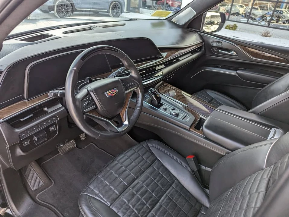 2023 Cadillac Escalade 5th Gen - Image 12 of 21