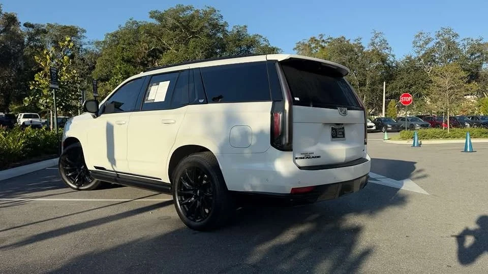 2023 Cadillac Escalade 5th Gen - Image 7 of 15