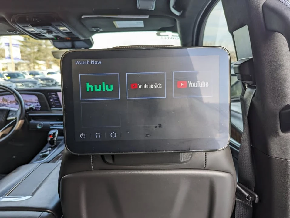 2023 Cadillac Escalade 5th Gen - Image 20 of 21