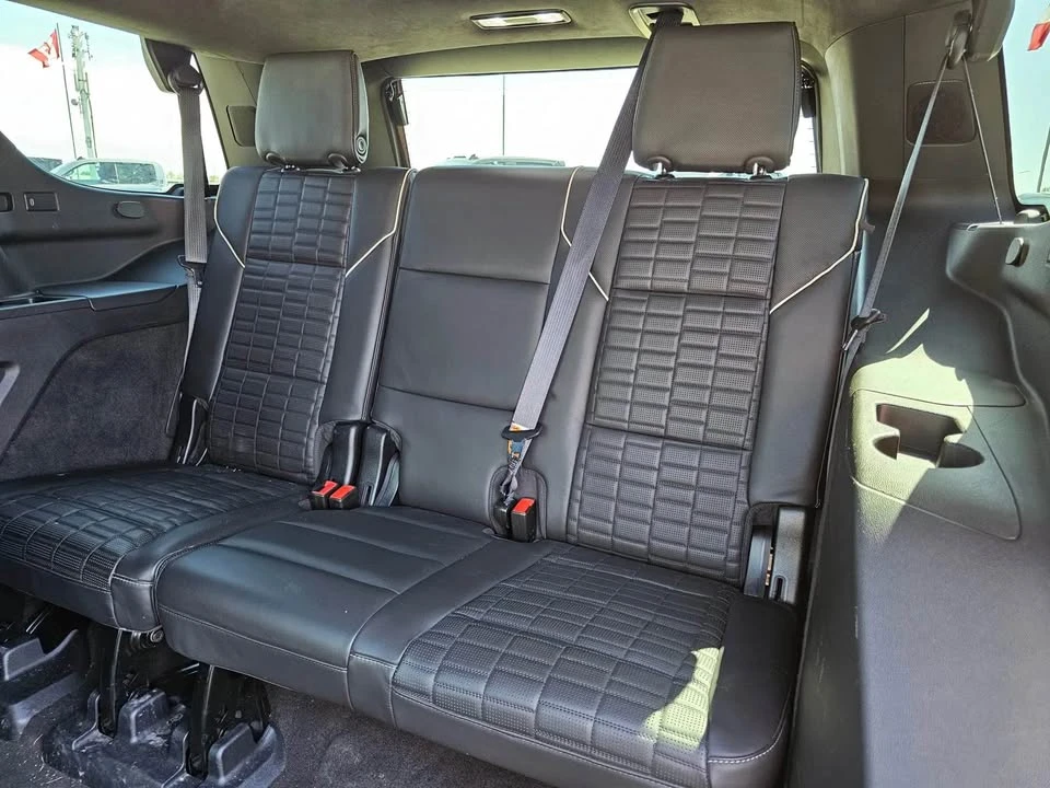 2023 Cadillac Escalade 5th Gen - Image 15 of 19