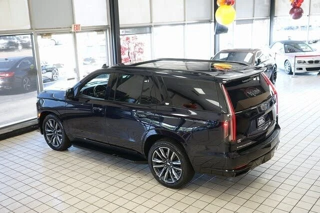 2023 Cadillac Escalade 5th Gen - Image 20 of 20