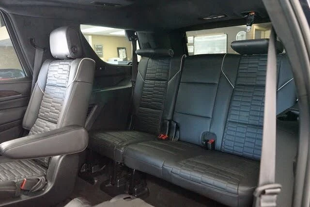 2023 Cadillac Escalade 5th Gen - Image 14 of 20