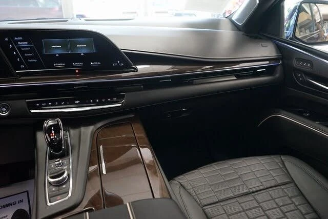 2023 Cadillac Escalade 5th Gen - Image 12 of 20