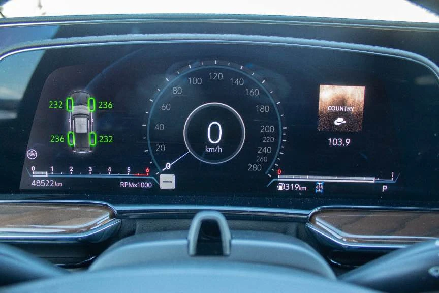 2023 Cadillac Escalade 5th Gen - Image 11 of 14