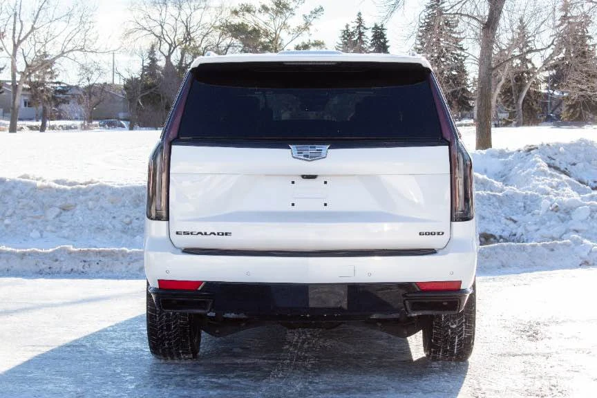 2023 Cadillac Escalade 5th Gen - Image 5 of 14