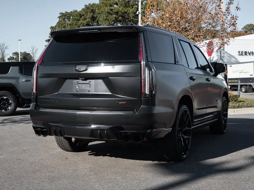 2023 Cadillac Escalade-V 5th Gen - Image 7 of 18