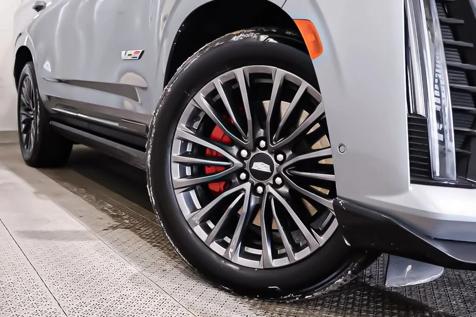 2023 Cadillac Escalade-V 5th Gen - Image 6 of 20