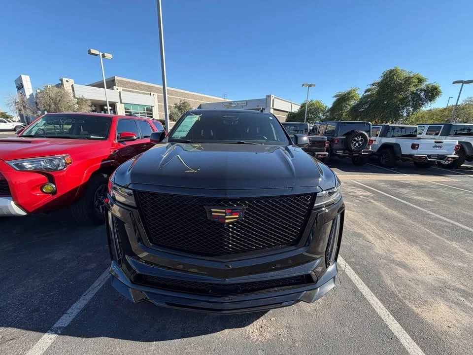 2023 Cadillac Escalade-V 5th Gen - Image 2 of 9