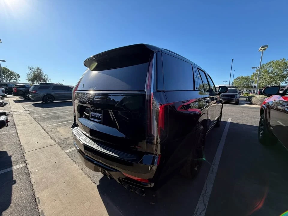 2023 Cadillac Escalade-V 5th Gen - Image 4 of 9