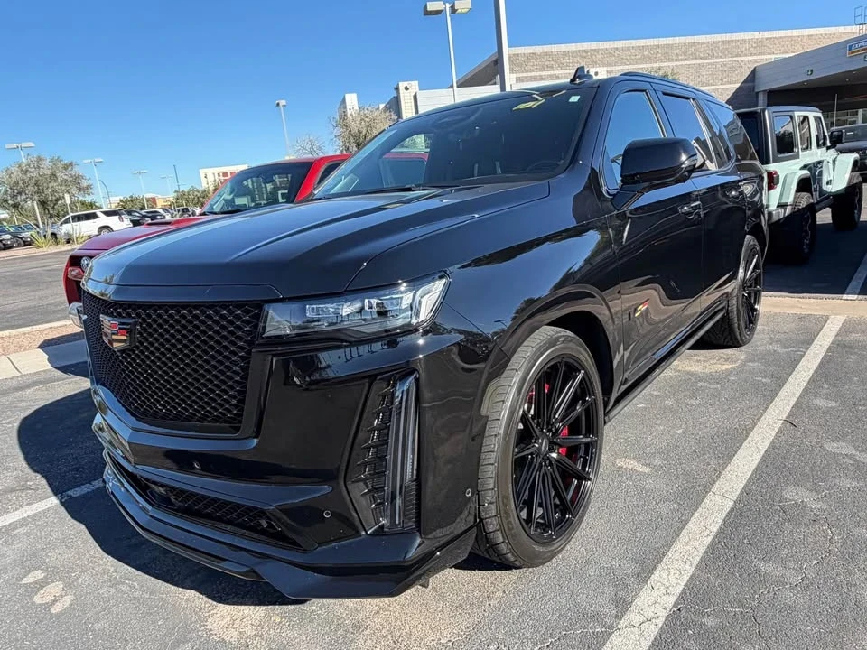 2023 Cadillac Escalade-V 5th Gen - Image 9 of 9