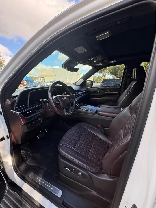 2023 Cadillac Escalade-V 5th Gen - Image 10 of 10