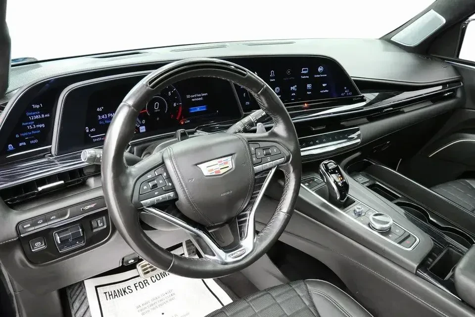 2023 Cadillac Escalade-V 5th Gen - Image 9 of 11