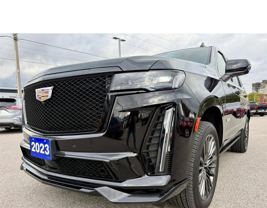 2023 Cadillac Escalade-V 5th Gen - Image 9 of 17