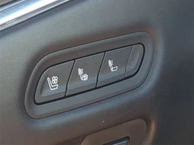 2023 Cadillac Escalade-V 5th Gen - Image 17 of 20