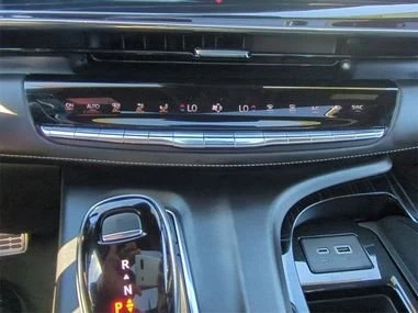 2023 Cadillac Escalade-V 5th Gen - Image 13 of 20