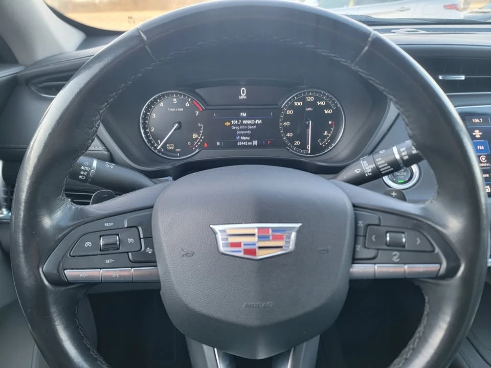 2023 Cadillac XT4 - Image 14 of 17