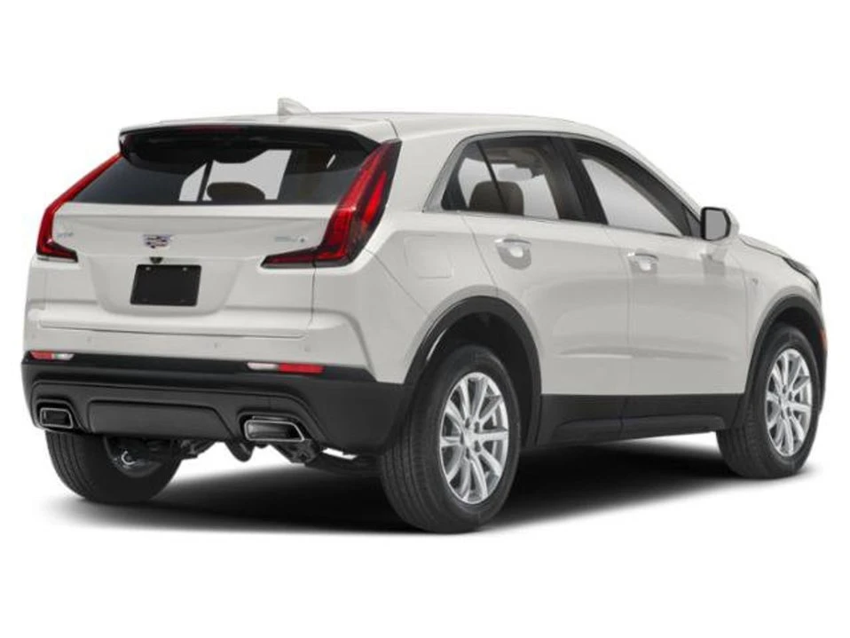 2023 Cadillac XT4 - Image 2 of 10
