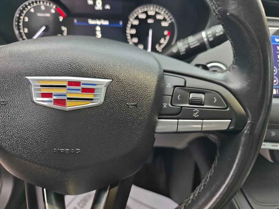 2023 Cadillac XT4 - Image 16 of 20