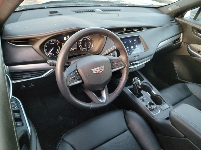 2023 Cadillac XT4 - Image 4 of 20