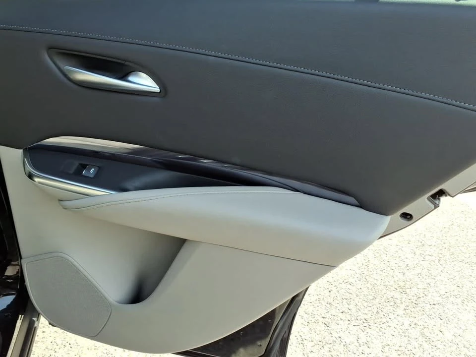 2023 Cadillac XT4 - Image 11 of 20
