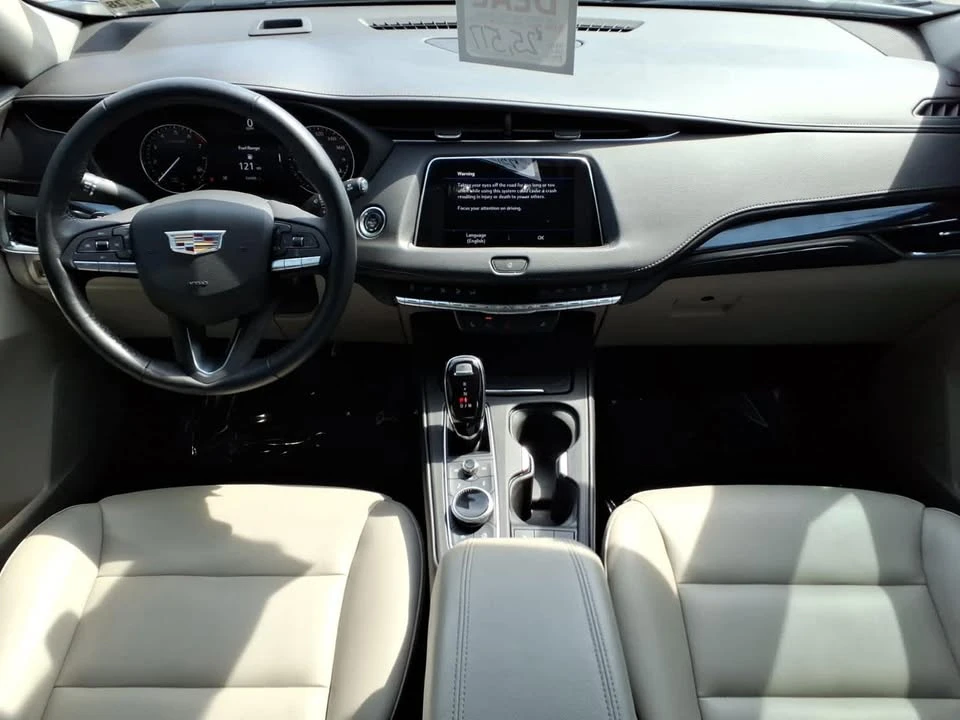 2023 Cadillac XT4 - Image 13 of 20