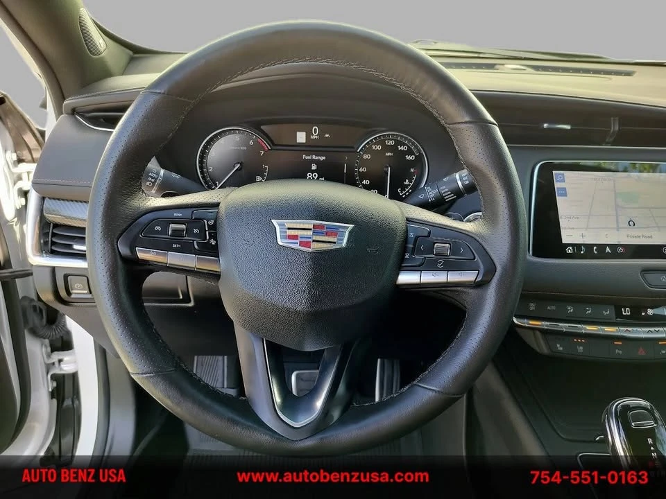 2023 Cadillac XT4 - Image 15 of 20
