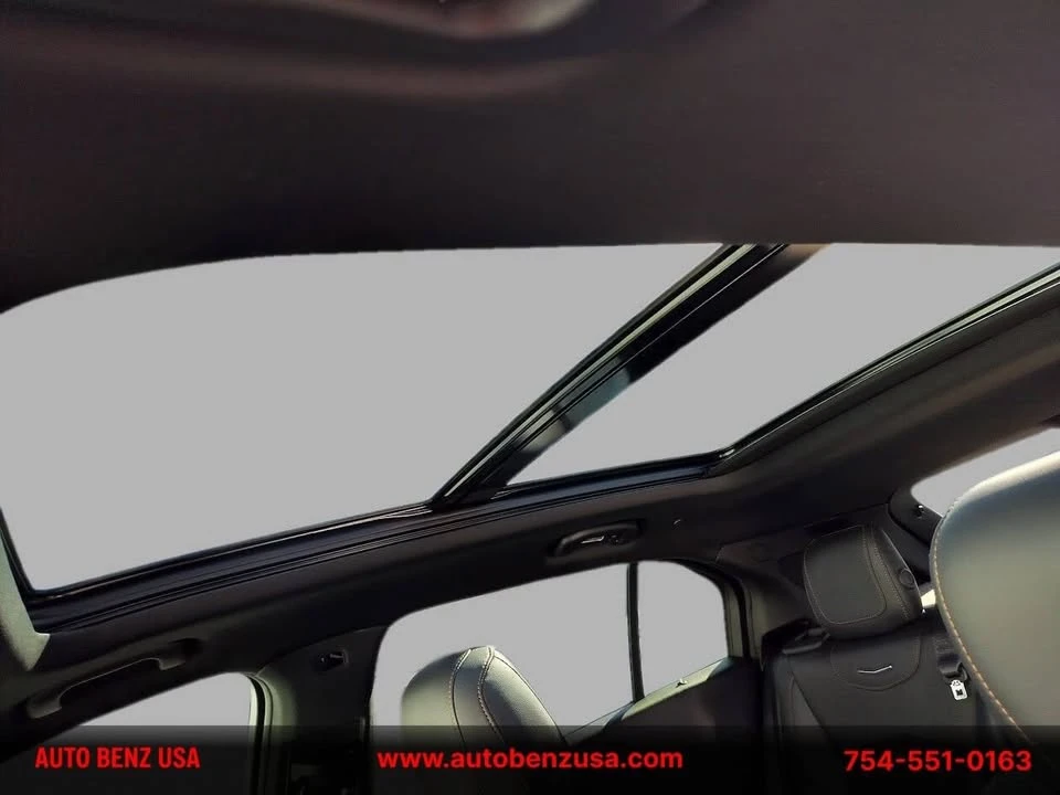 2023 Cadillac XT4 - Image 12 of 20