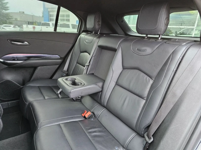2023 Cadillac XT4 - Image 13 of 18