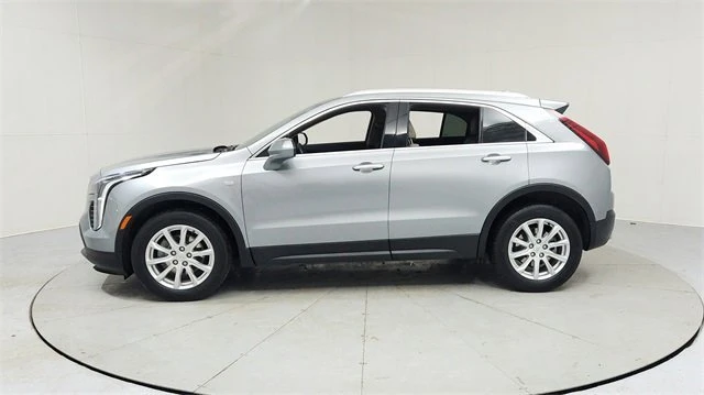 2023 Cadillac XT4 - Image 2 of 20