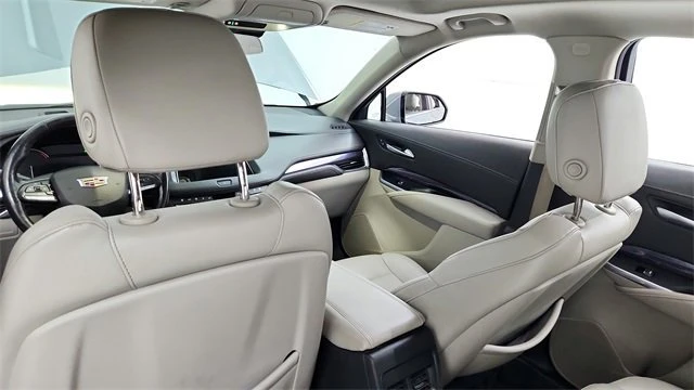 2023 Cadillac XT4 - Image 19 of 20