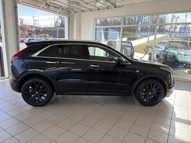 2023 Cadillac XT4 - Image 3 of 20