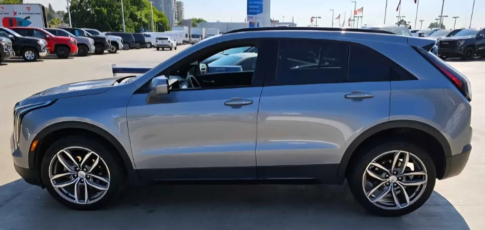 2023 Cadillac XT4 - Image 4 of 18