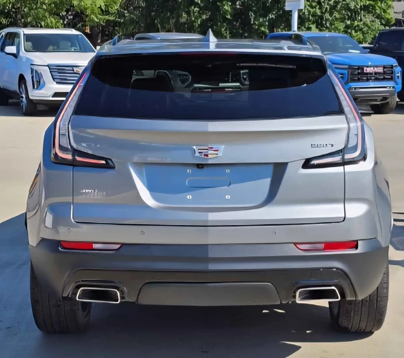 2023 Cadillac XT4 - Image 6 of 18