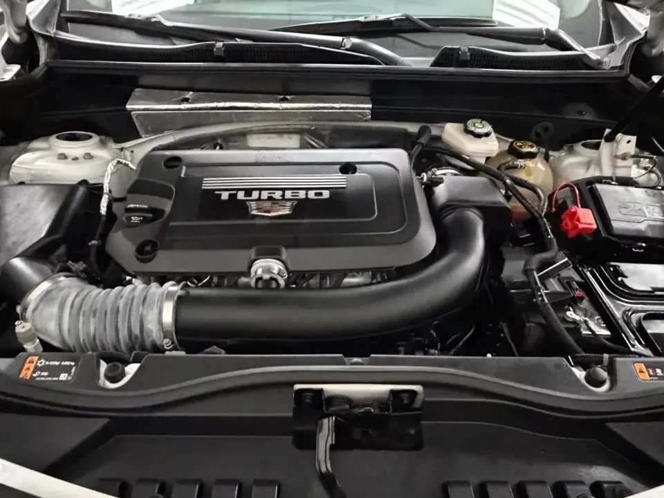 2023 Cadillac XT4 - Image 16 of 20