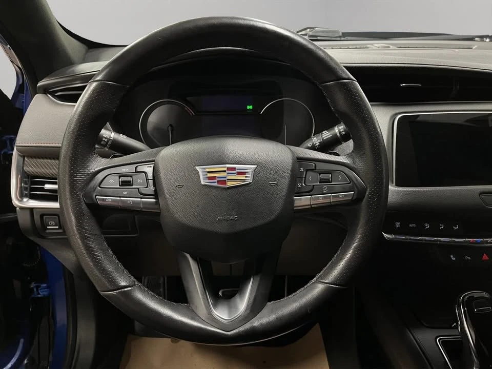 2023 Cadillac XT4 - Image 8 of 18