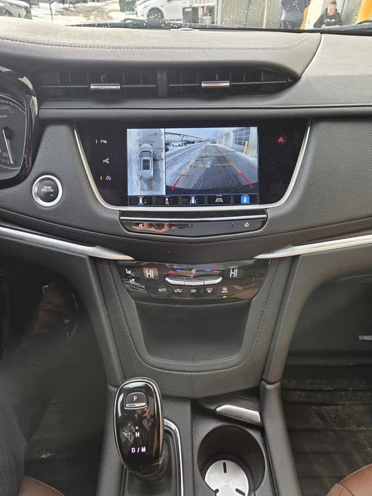 2023 Cadillac XT5 - Image 16 of 20
