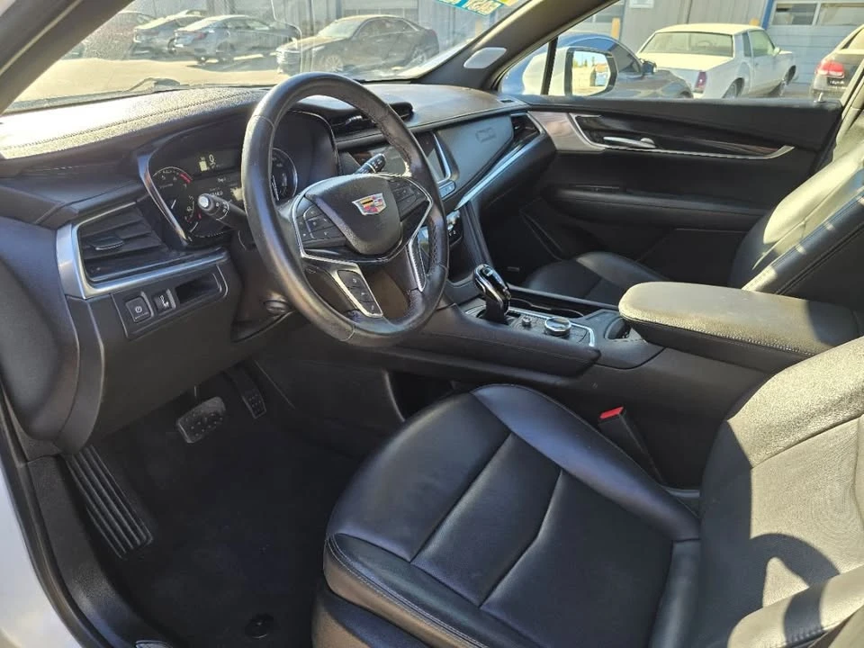 2023 Cadillac XT5 - Image 16 of 20