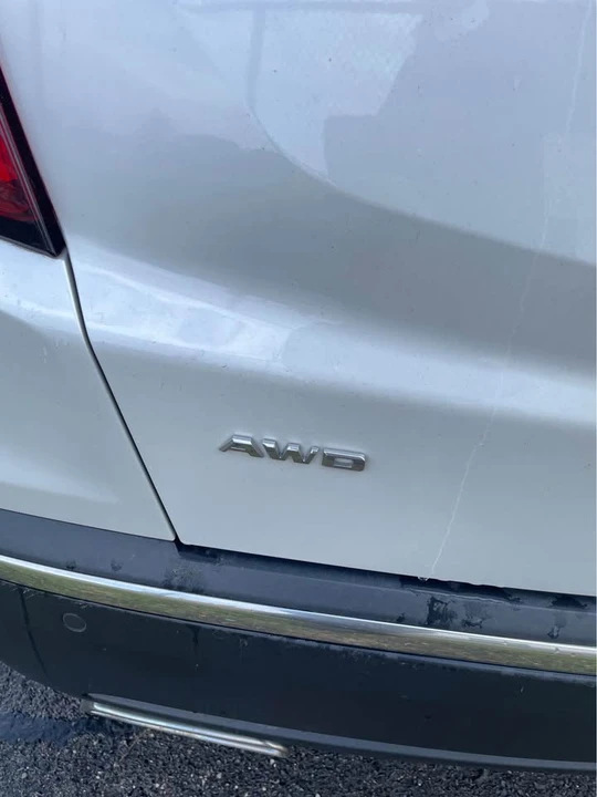 2023 Cadillac XT5 - Image 4 of 14