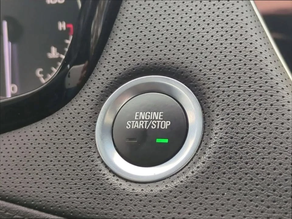 2023 Cadillac XT5 - Image 14 of 18