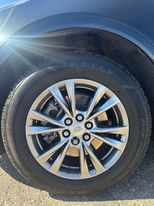 2023 Cadillac XT5 - Image 7 of 13