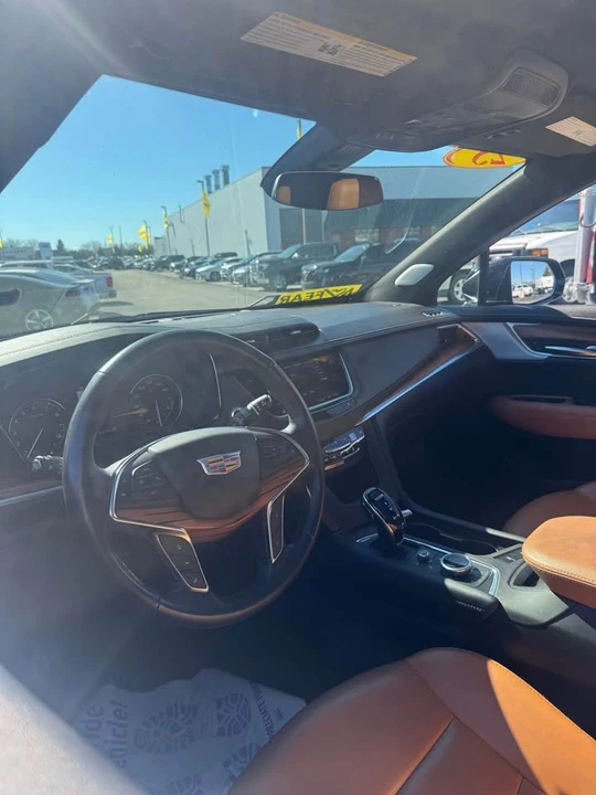 2023 Cadillac XT5 - Image 9 of 13