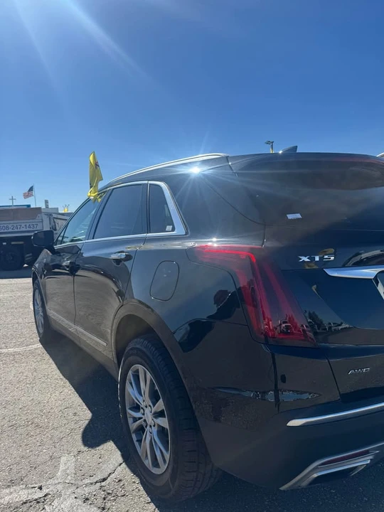 2023 Cadillac XT5 - Image 5 of 13