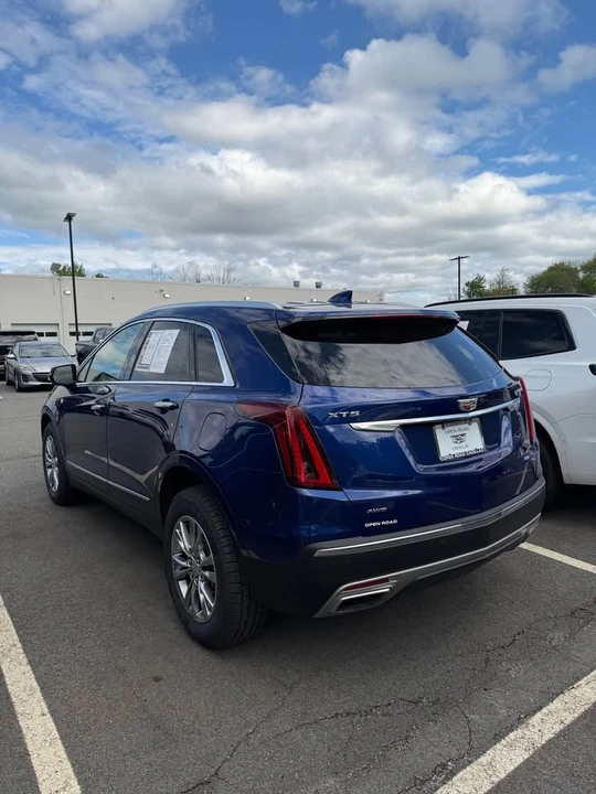 2023 Cadillac XT5 - Image 4 of 10