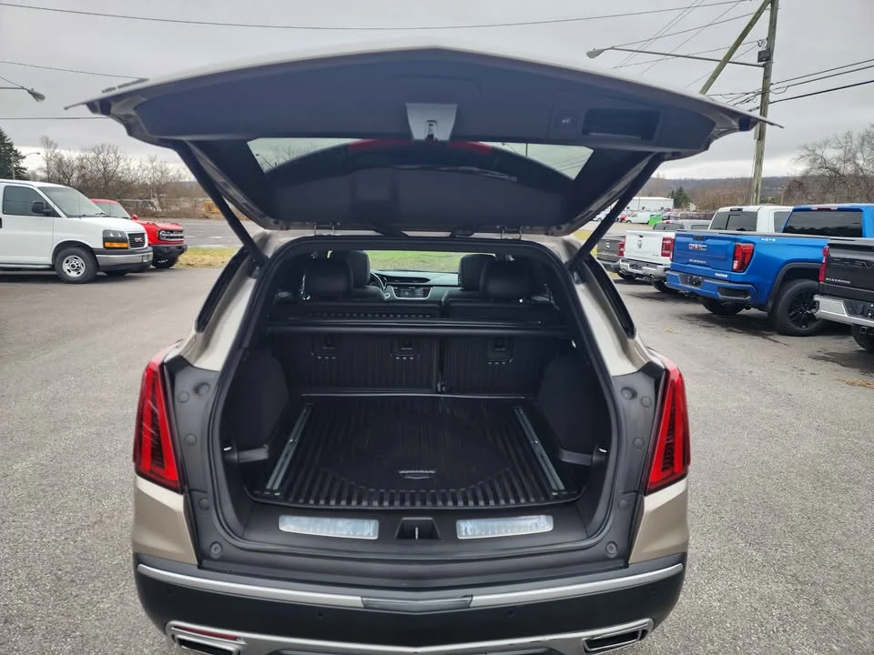 2023 Cadillac XT5 - Image 9 of 20